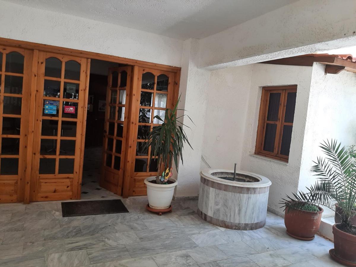 Ostria Hotel Agia Galini  Exterior photo