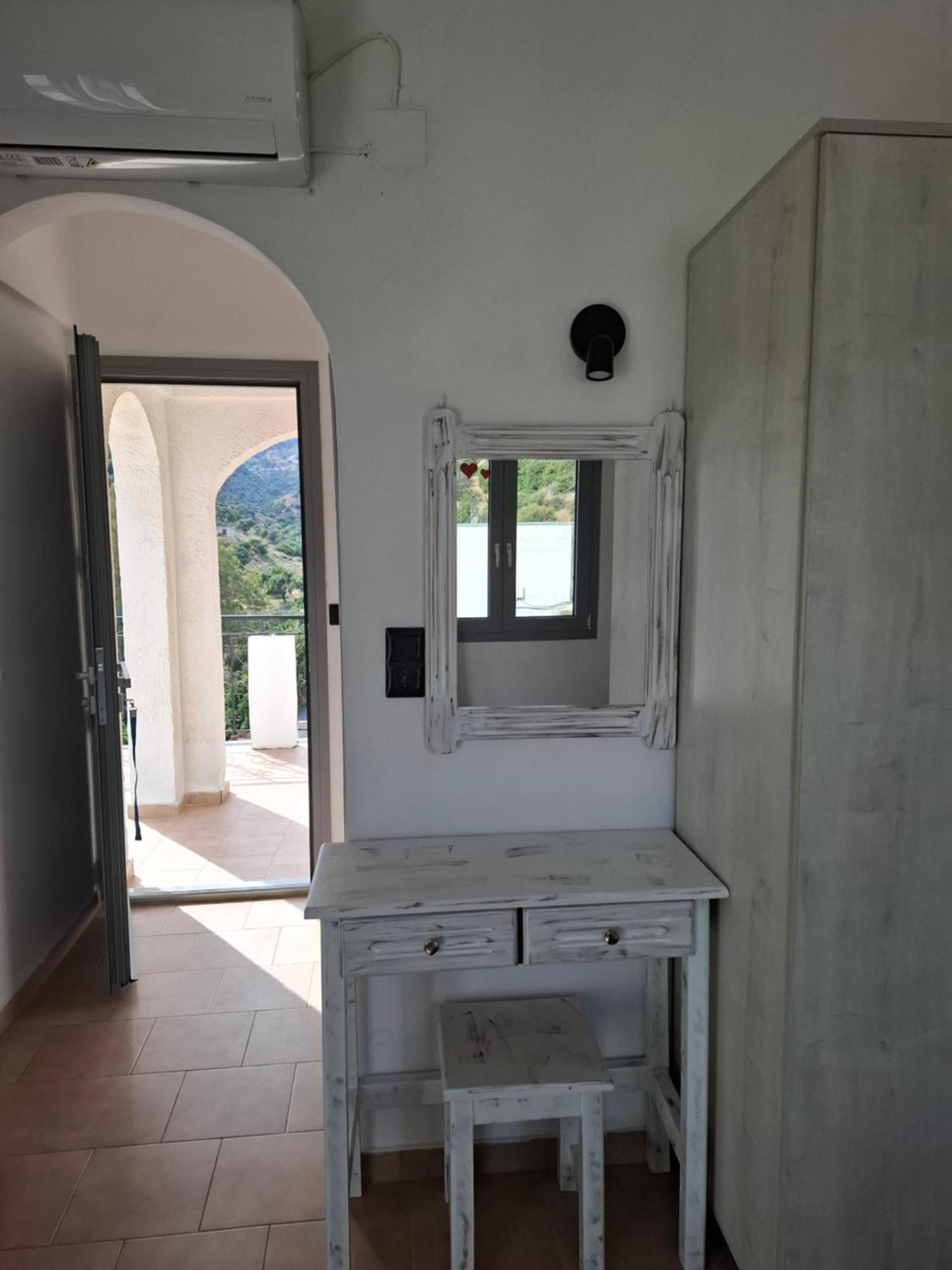Ostria Hotel Agia Galini  Exterior photo